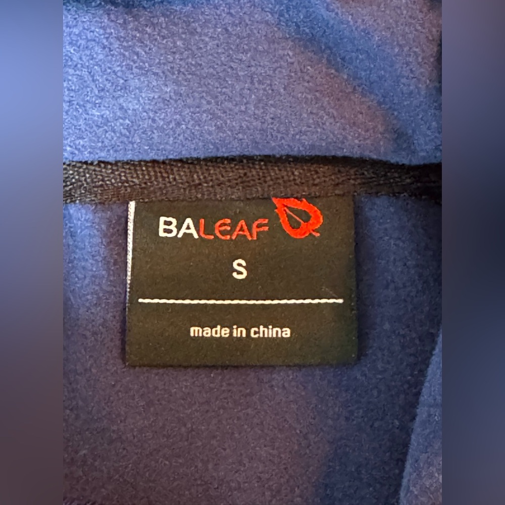 Baleaf blue lightweight jacket size small - Picture 9 of 10